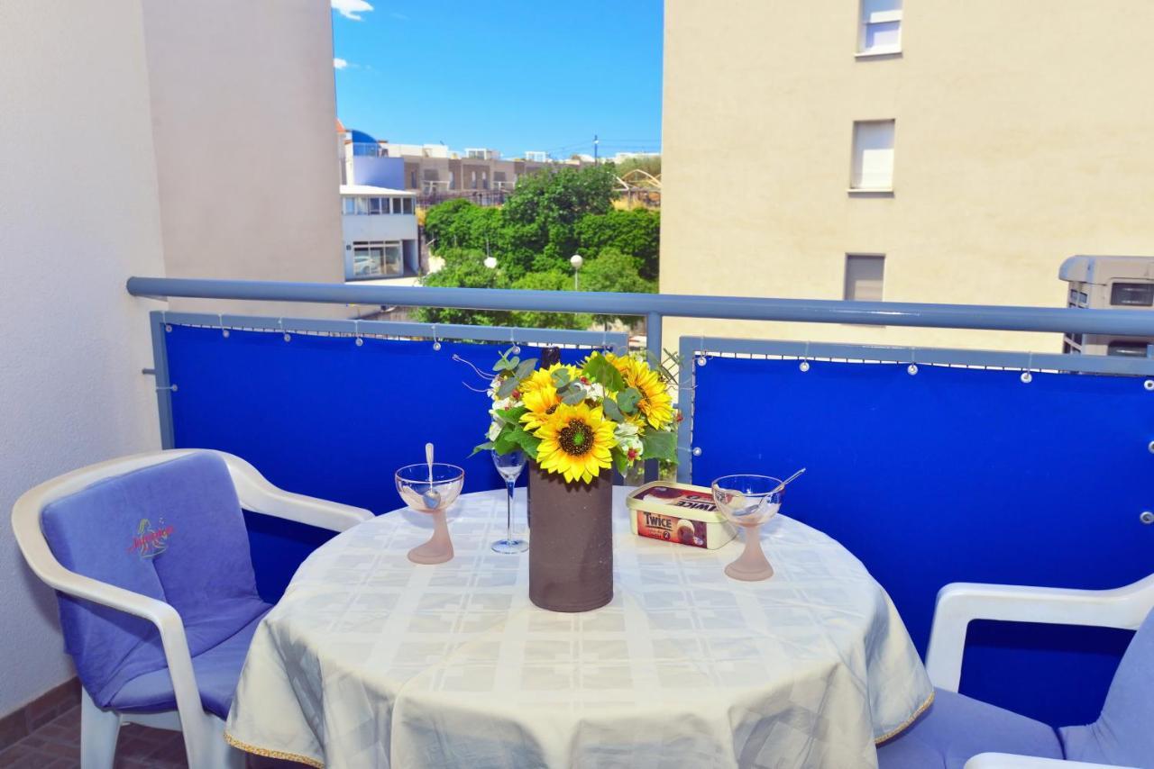 One Bedroom Apartment Terrace Parking Split Extérieur photo