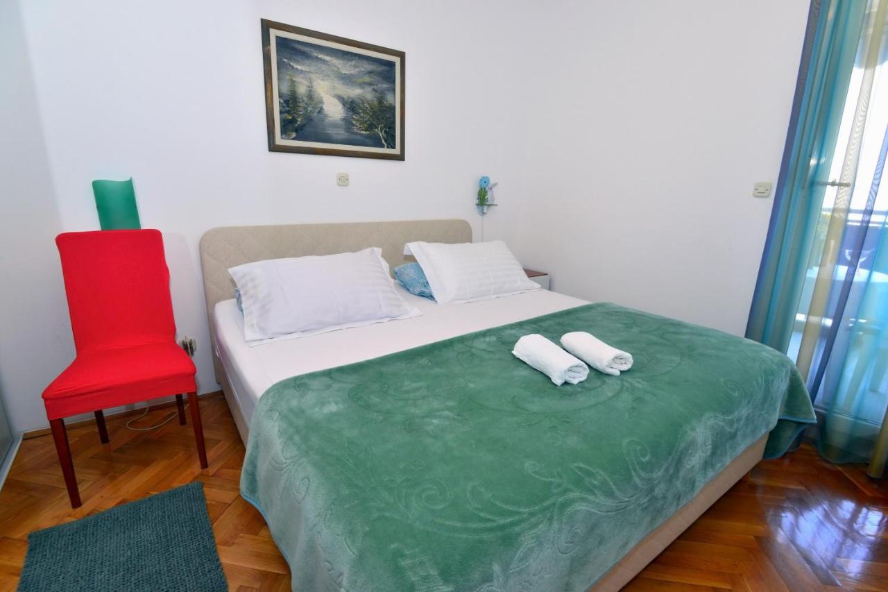 One Bedroom Apartment Terrace Parking Split Extérieur photo